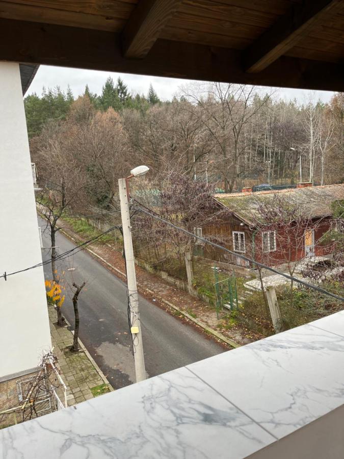 Дом За Гости Осогово Lägenhet Kjustendil Exteriör bild